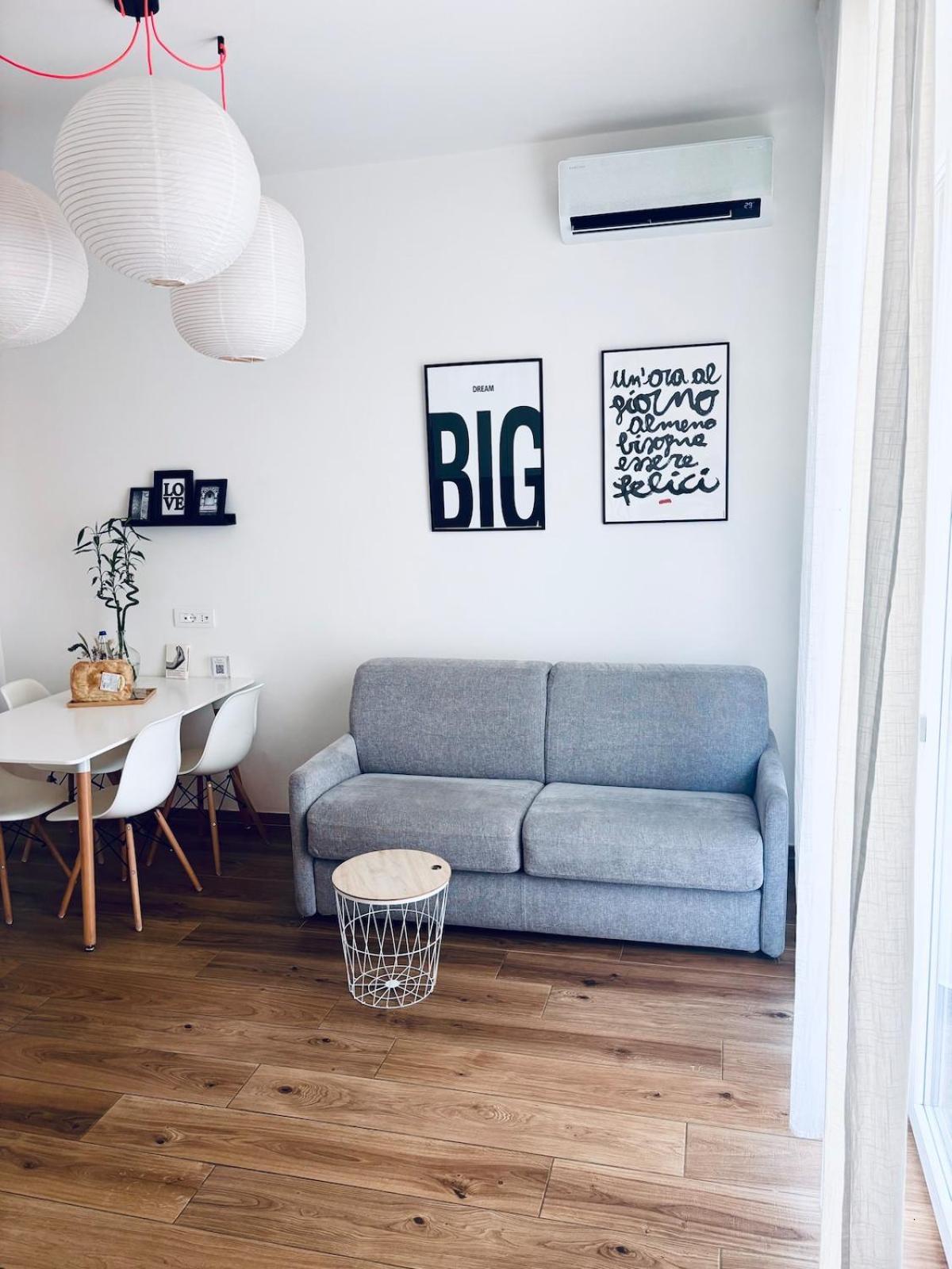 Ferienwohnung M4 White Monolocale Moderno E Funzionale Scandicci Exterior foto